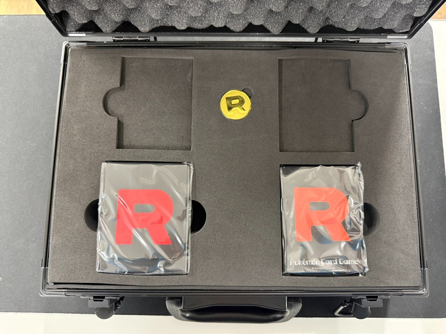 20th Anniversary Team Rocket Special Case
